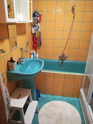 Nyíregyházán 1.emeleti 2 szobás lakás garázzsal eladó! - kép 8