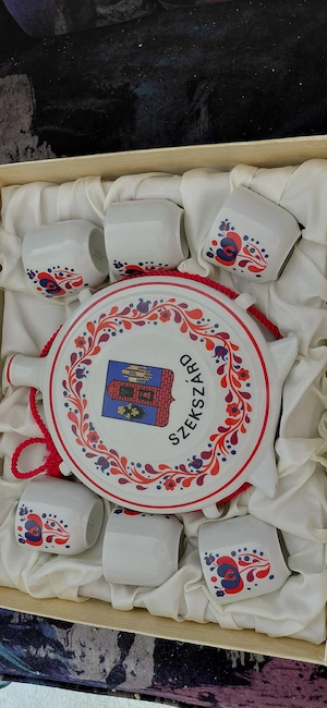 Hollóházi készletek,bögre és váza - kép 2