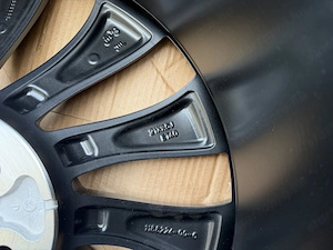 Tesla Model Y Performance Überturbine 100% gyári új felni szett  - kép 7