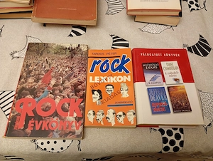 Kamaszok (Fekete ablakok - Egymás szemében) Szilvási Lajos  2000ft óbuda  személyesen óbudán lakcime - kép 8