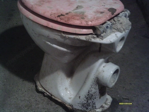 WC  csésze ,  beton károsult. pécs - kép 6