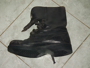 Szép magyar fekete surranó katonai bakancs nr.5 (42-es) - kép 7