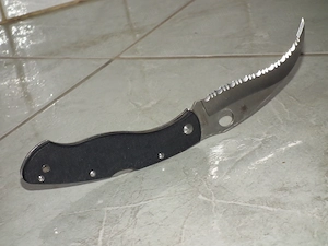 Spyderco Civilian bicska horgászkés zsebkés kemping-túra kés - kép 2