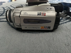 Eladó Sony Kamera Állvánnyal