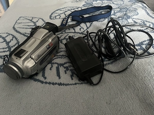 Eladó Sony Kamera Állvánnyal - kép 3