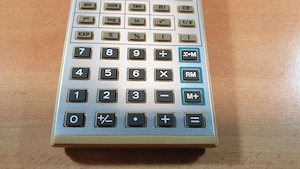 Sharp EL-530 számológép eladó gyűjtőnek, nem működik - kép 4