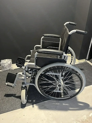 Eladó Kerekesszék Service Standard Meyra 3600  - kép 2
