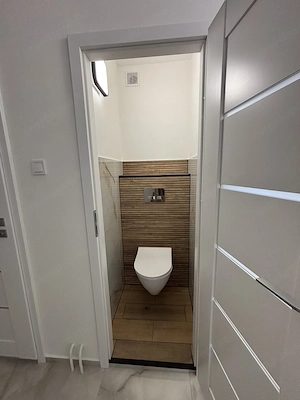 Miskolc - Stílusos, erkélyes, teljes körűen felújított lakás eladó!  - kép 7