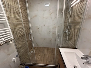 Miskolc - Stílusos, erkélyes, teljes körűen felújított lakás eladó!  - kép 4