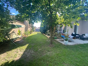 Kiskunhalas Sóstó kertváros frekventált részén újszerű amerikaikonyhás családi ház - kép 16