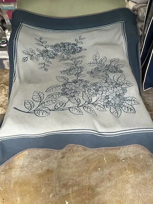 Eladó Kék ágytakaró