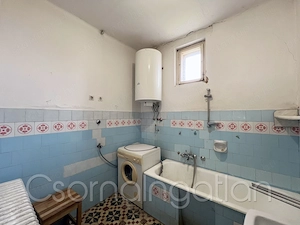 Szárföld   családi ház 3 szoba + étkezővel, pincével eladó - kép 9