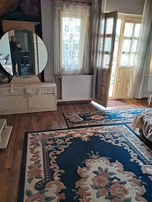 albélet kiado gyálon