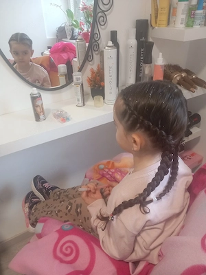 06705510178,Gyermekfodrászat,Vecsés - kép 14