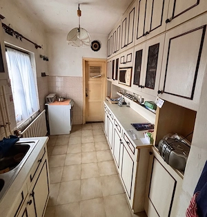  Üllő-Hosszúberek részén, állomáshoz közel, 3 szobás, igény szerinti felújítást igénylő családi ház  - kép 3