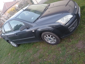 Ford Focus 1.6 Benzin magánszemélytől eladó - kép 7