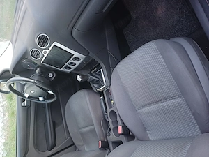 Ford Focus 1.6 Benzin magánszemélytől eladó - kép 6