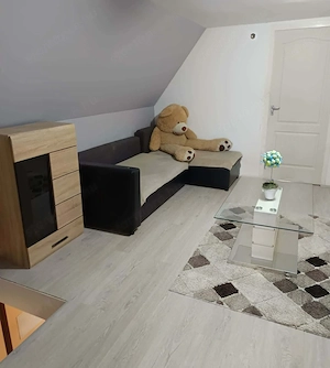 Monor zártkerti részén, 4 szoba + 2 nappalis ház 1860 m2 telekkel - kép 7