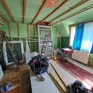 Monor zártkerti részén, 4 szoba + 2 nappalis ház 1860 m2 telekkel - kép 12