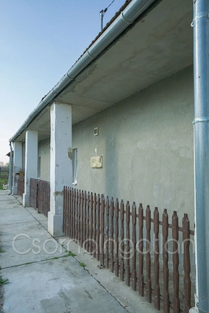 Bágyogszovát - részben felújított kis alapterületű parasztház eladó - kép 4