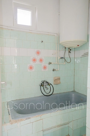 Bágyogszovát - részben felújított kis alapterületű parasztház eladó - kép 13