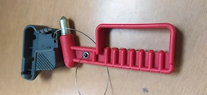 Busz üvegtörő kalapács tartóval Ikarus - kép 13