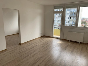 Felújított, kétszobás lakás eladó, akár CSOK Pluszra, hitelre is - kép 8