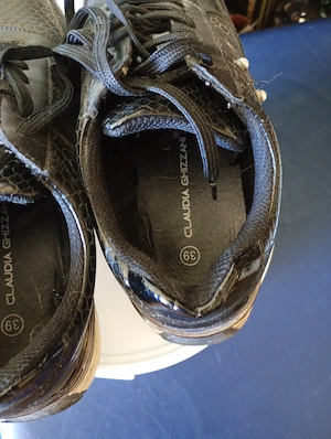 Női cipő 39 Claudia Ghizzani 2000ft óbuda A képen látható lábbeli egy pár Claudia Ghizzani márkájú,  - kép 4