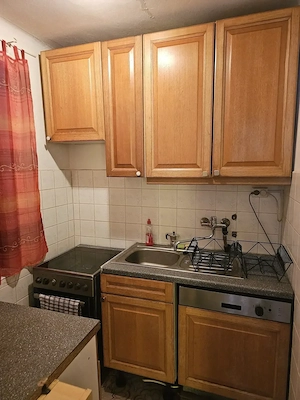 Elado Nyaraló Albertirsan a Gyogyfürdöközelében 