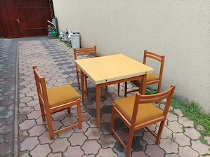 Újpesten eladó étkező asztal 4 székkel! - kép 4