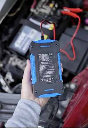  Akkumulátor töltő 4-100ah AGM EFB lemerült akku regenerálása impulz töltéssel akár házhoz is  - kép 3