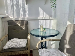 Óbuda Flórián tér közelében fiatalos  igényesen bútorozott gépesített lakás kiadó! - kép 7