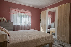 Szil - Masszív szerkezetű, felújított kis ház ELADÓ!! - kép 4