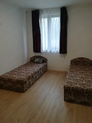 Nyíregyháza-Sóstóhegy övezetében, nappali+5 szobás szintes családi ház eladó! - kép 9