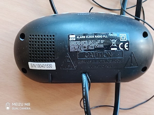 New One CR 100 ébresztőórás rádió, fekete  5000ft óbuda  személyesen óbudán lakcimemen vagy előre fi - kép 5