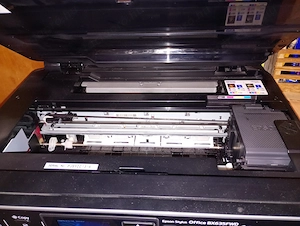 Epson Stylus Office BX635FWD 25000ft eladó óbuda kábeleket adom hozzá kézikönyv van ha kell  2026.04 - kép 12