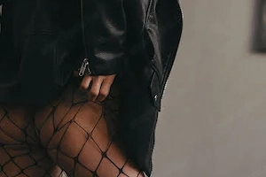 Titkos diszkrét kapcsolat Tatabányán! - kép 2