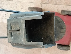 MTD Smart 32 E elektromos fűnyíró 1000W 15000ft óbuda egy szezont használt tökéletes állapotba a kép - kép 3