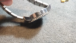 Bosch karóra eladó, karcos üvegű - kép 6