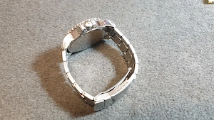 Bosch karóra eladó, karcos üvegű - kép 4