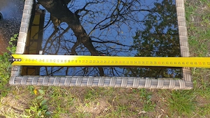 Rattan stílusú kisasztal eladó fekete üveglappal - kép 3