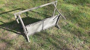 Rattan stílusú kisasztal eladó fekete üveglappal - kép 15