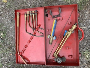 Eladó hegesztő készlett