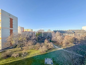 Pillangó parkban csendes, világos, emeleti, tehermentes lakás eladó! - kép 6