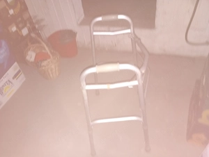 Támaszkodó Összecsukható, állítható járókeret 15000ft hagyatékból eladó  személyesen óbudán lakcimem - kép 2