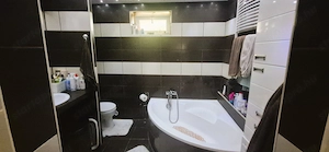 Kiskunhalas Alsóváros, felújított családi ház saroktelken! - kép 12