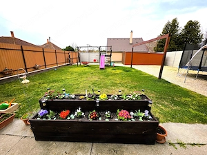 Kiskunhalas Alsóváros, felújított családi ház saroktelken! - kép 15