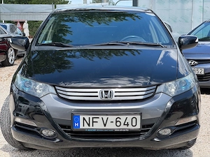 eladó egy Honda Insight - kép 4