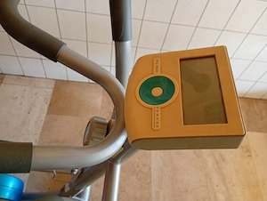 Domyos VE 480 elliptikus tréner  30000ft óbuda  Eladó a képen látható Domyos VE 480 elliptikus tréne - kép 3