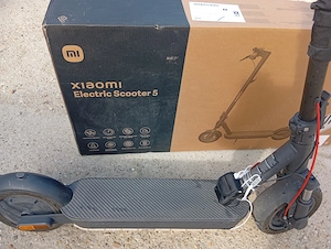 Elektromos roller xiaomi scooter 5 gl újszerű garanciával - kép 5
